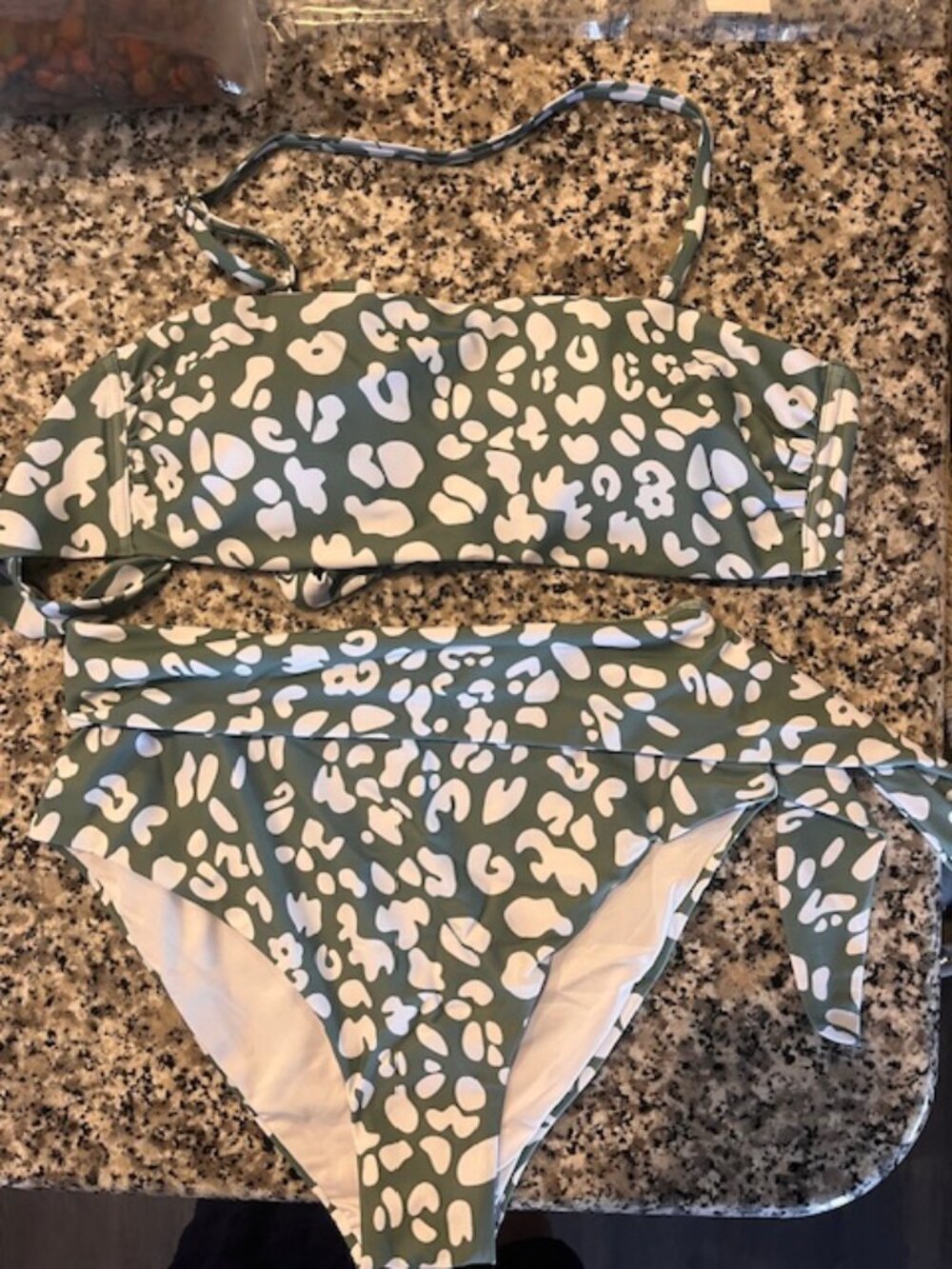 BIKINI  GREEN AND WHITE  SMALL  NEW